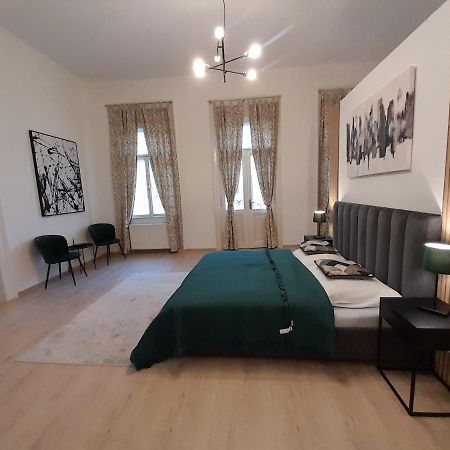 Entrez Apartment 3 - Historical Centre Koszyce Zewnętrze zdjęcie