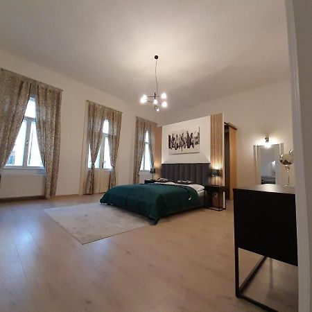 Entrez Apartment 3 - Historical Centre Koszyce Zewnętrze zdjęcie