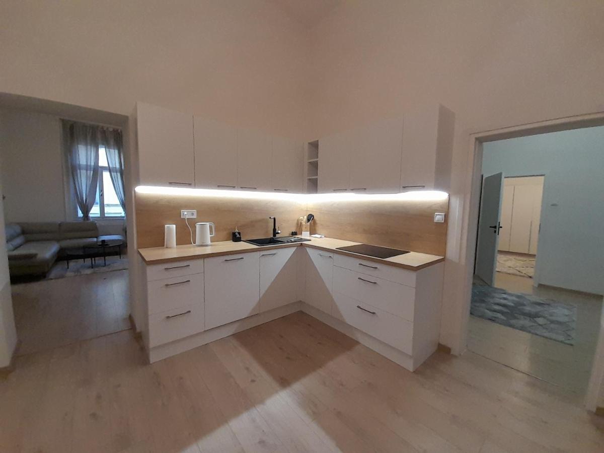 Entrez Apartment 3 - Historical Centre Koszyce Zewnętrze zdjęcie