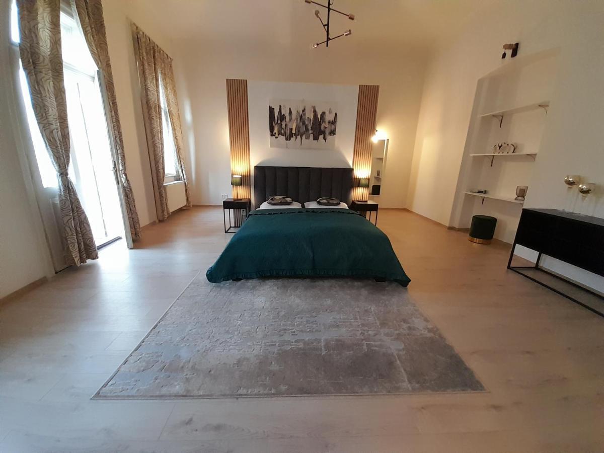Entrez Apartment 3 - Historical Centre Koszyce Zewnętrze zdjęcie